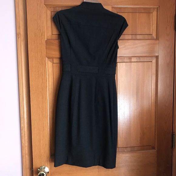 Never worn Calvin Klein size 2 button down dress - Picture 2 of 5